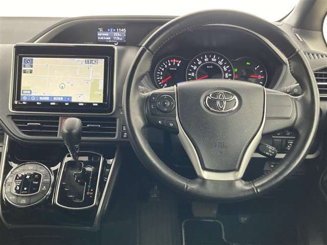 ヴォクシー2.0 ZS 煌III