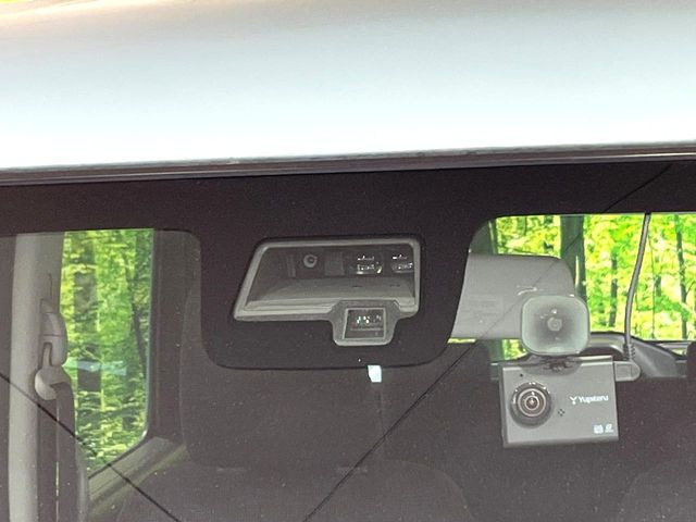 �y�X�Y�L �Z�[�t�e�B�T�|�[�g�z���s���ɑO���̎ԗ�����F�����A�Փ˂������Ȏ��͌x��ƃu���[�L�ŏՓˉ���Ɣ�Q�y�����A�V�X�g�B�����S�Ƀh���C�u�����y���݂��������܂��B