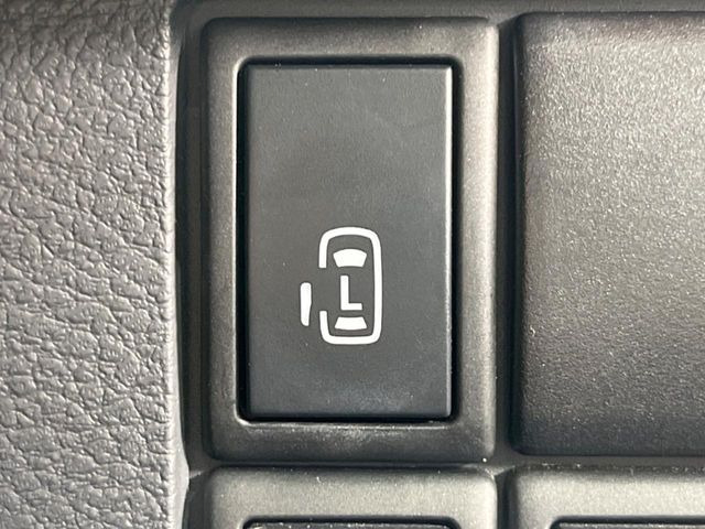 �y�p���[�X���C�h�h�A�z�X�}�[�g�L�[��^�]�Ȃ̃X�C�b�`�ŃX���C�h�h�A�̊J���\���d��������͂����ăh�A���J����K�v�������A���������q�l�ł��A�d���ו��������Ă��鎞�����N�ɊJ���߂ł��܂���