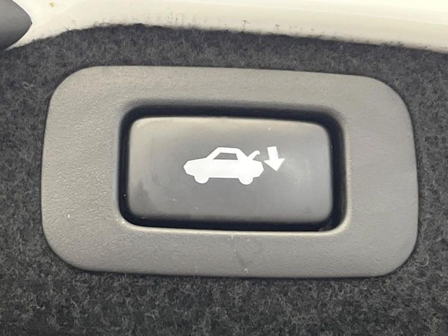 �y�p���[�o�b�N�h�A�z�X�}�[�g�L�[��^�]�Ȃ̃{�^�������������Ń��A�Q�[�g�������ŊJ���܂�!�ו��������Ă��鎞��A�����ʒu�ɂ���o�b�N�h�A��߂�ۂɕ֗��ȋ@�\�ł���