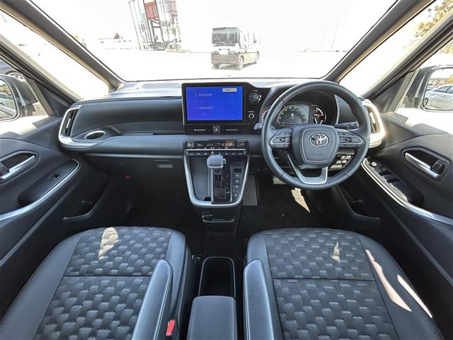 ヴォクシー2.0 S-Z