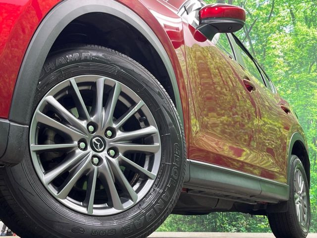 �y����17�C���`�A���~�z�C�[���z�O�ςɃ}�b�`���������A���~�z�C�[���𑕒����Ă���܂��B�e��ЊO�A���~�z�C�[����A�X�^�b�h���X�^�C�����戵�����Ă���܂��B���񂲑��k����������