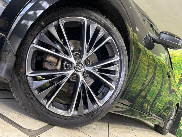 �y����19�C���`�A���~�z�C�[���z�O�ςɃ}�b�`���������A���~�z�C�[���𑕒����Ă���܂��B�e��ЊO�A���~�z�C�[����A�X�^�b�h���X�^�C�����戵�����Ă���܂��B���񂲑��k����������