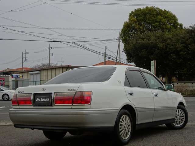 クラウン2.5 ロイヤルサルーン