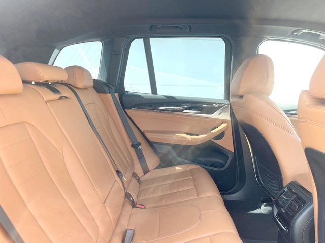 ���㕔���Ȃ��C�ɂȂ�悤�ȃL�Y�E�����ւ��蓙�A�傫�ȃ_���[�W�͂Ȃ��A�ǍD�ȏ�Ԃł��B