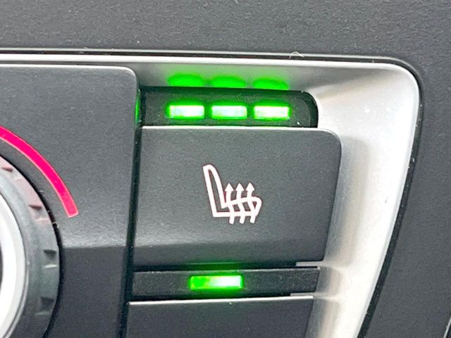 ���t�����g�V�[�g�q�[�e�B���O:�^�]�ȁE����ȋ��ɎO�i�K�Œ��߂��\�ȃV�[�g�q�[�^�[�𑕔����Ă���܂��B�G�߂��킸���K�ɂ��g�p���������܂��B