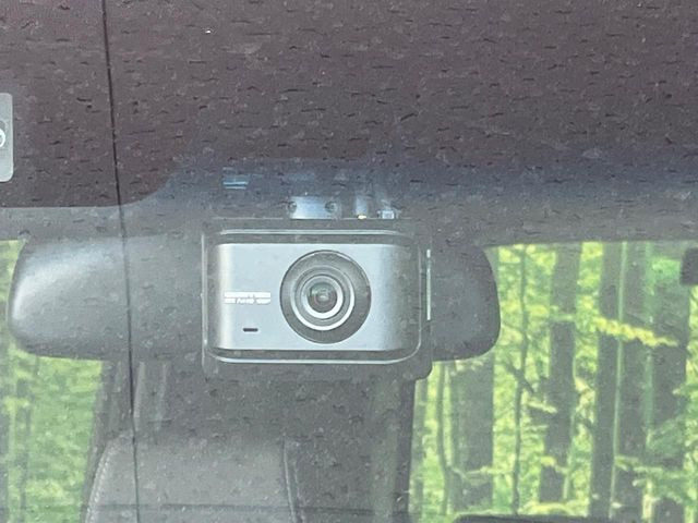 �y�h���C�u���R�[�_�[�z�h���C�u���R�[�_�[����!���s���͂������A������^�]�⎖�̂ɑ��������ہA�f���ŋL�^���A����̃��X�N�ɔ����܂��B���L�^�pSD�J�[�h�͂��q�l�����g�ł��������������K�v������܂��B