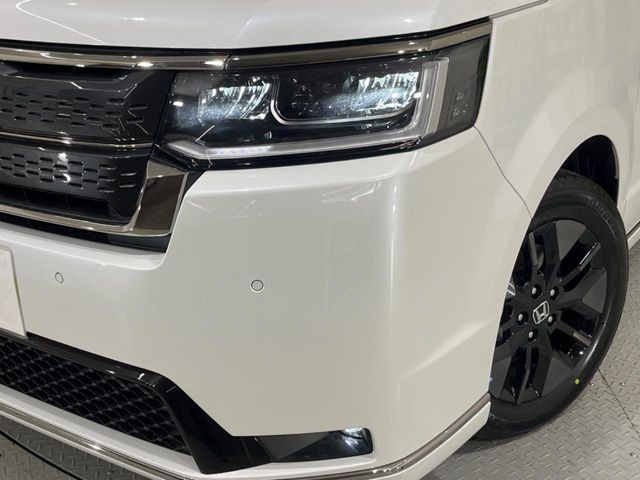 �yLED�w�b�h���C�g�z���V����ԑ��s�����ǍD�Ȏ��E���m�ۂ����S���ĉ^�]�ł��鍂�P�xLED�w�b�h���C�g�𑕔�!�_�����x�������A����d�͂��}�����Ă��܂��B