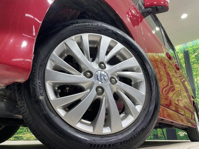 �y����14�C���`�A���~�z�C�[���z�O�ςɃ}�b�`���������A���~�z�C�[���𑕒����Ă���܂��B�e��ЊO�A���~�z�C�[����A�X�^�b�h���X�^�C�����戵�����Ă���܂��B���񂲑��k����������