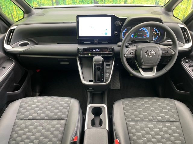 ヴォクシー1.8 ハイブリッド S-Z