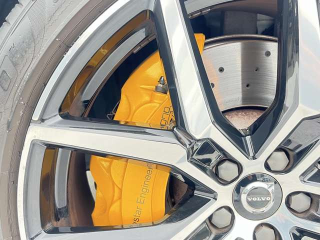 XC60T8 ポールスター エンジニアード 4WD