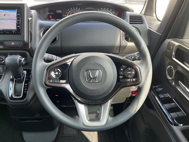 �y�A�_�v�e�B�u�N���[�Y�R���g���[���z�������H�ł̒��������s���y��!!�����ő��x��ۂN���[�Y�R���g���[�����A�Փˌy���V�X�e���ƘA�g���A�O���̎ԗ������m���ĎԊԂ�ۂ悤�ɑ��x���߂��Ă���܂�!!