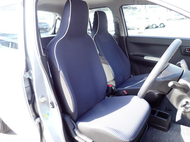 �t�����g�V�[�g�A��ԗǍD�ň��S�ł��B�傫�ȉ�����Ȃ����S�ł�