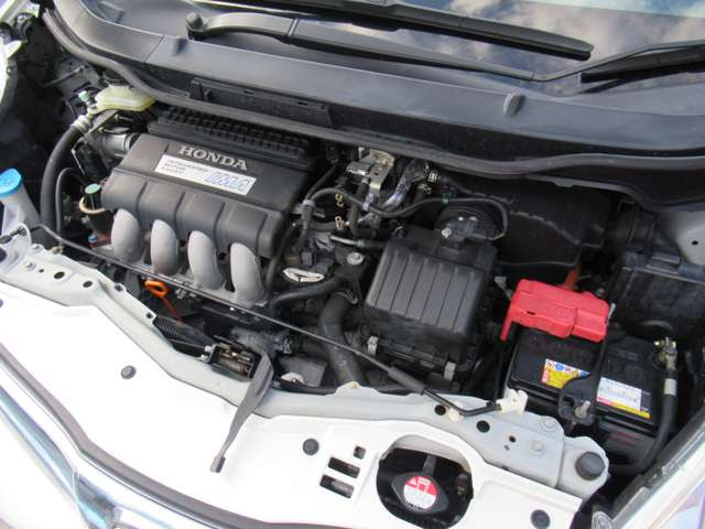 フィットハイブリッド1.5 RS ファインスタイル