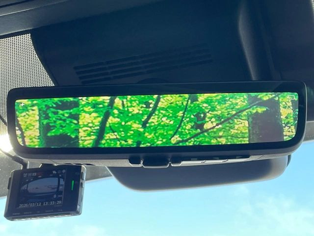 �y�f�W�^���C���i�[�~���[�z��Ȃ̑傫�ȉו��⓯��҂Ō�����m�F���Â炢���ł����S!�J�������B�e�����ԗ�����̉f�������[���~���[���ɕ\���B�N���A�Ȏ��E�ŏ󋵂̊m�F���\�ł�!