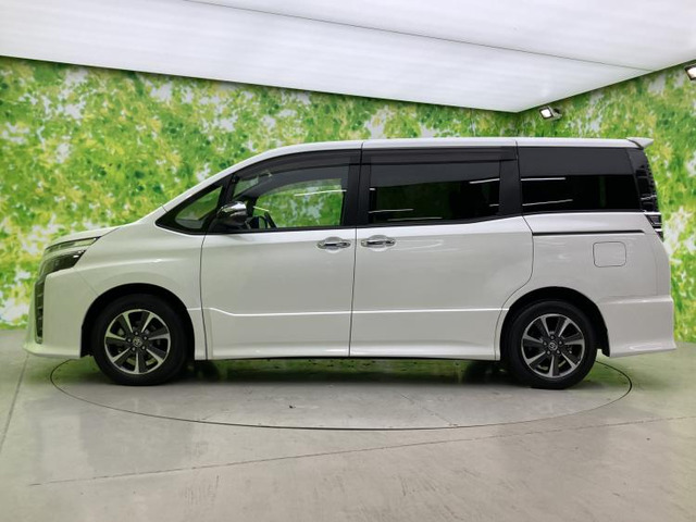 ヴォクシー2.0 ZS 煌III