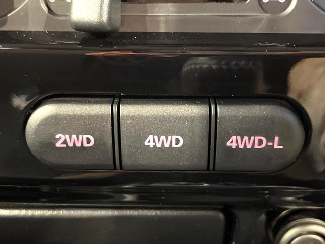 4WD�̂��Ԃł��̂ŁA�ᓹ�ł����S�ł���~��n�n��ɂ��Z�܂��̕��ȊO�ɂ��A�E�B���^�[�X�|�[�c����̕���~��n��֋A�Ȃ����@�������ɂ���������!