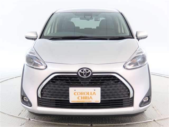 シエンタ1.5 ファンベース G クエロ