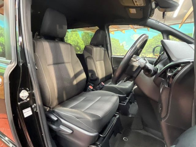 �^�]�ȃV�[�g���͎g�p�������Ȃ��A�ǍD�ȏ�ԂƂȂ��Ă��܂��B�O�I�[�i�[�l�����J�Ɏg���Ă������Ƃ��悭�킩��܂��ˁB