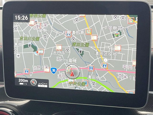 �������i�r:��̊��̂���i�r�́A����������ԓ������o���Ă���܂��B�I�[�f�B�I�@�\���[�����Ă���܂��̂ŁA�^�]�����y���߂܂���