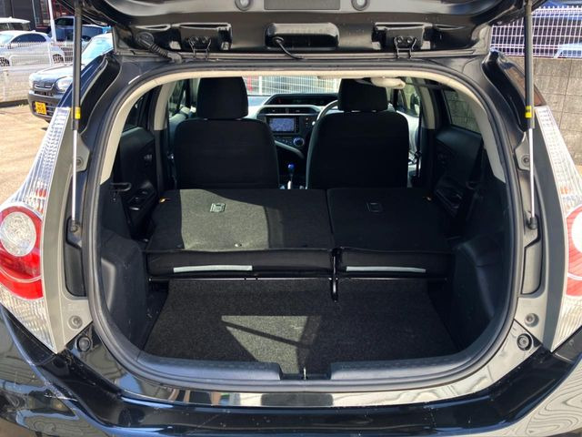 �����A�V�[�g��|���Ƃ���ȂɍL�X�Ƃ������Q�b�W���[���ɑ��ς����傫�ȉו��̂������������S�ł��ˁ�