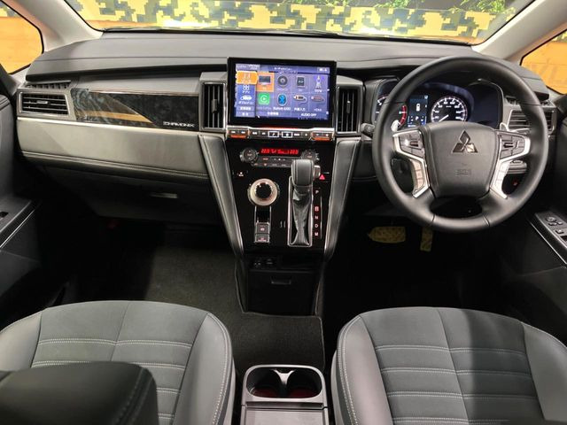 デリカD:52.2 シャモニー 電動サイドステップ 4WD