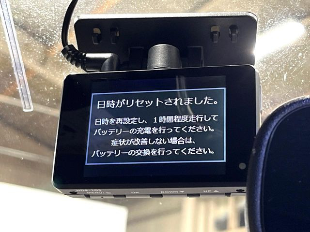 �y�h���C�u���R�[�_�[�z�h���C�u���R�[�_�[����!���s���͂������A������^�]�⎖�̂ɑ��������ہA�f���ŋL�^���A����̃��X�N�ɔ����܂��B���L�^�pSD�J�[�h�͂��q�l�����g�ł��������������K�v������܂��B