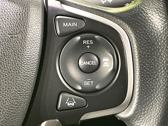 �y�A�_�v�e�B�u�N���[�Y�R���g���[���z�������H�ł̒��������s���y��!!�����ő��x��ۂN���[�Y�R���g���[�����A�Փˌy���V�X�e���ƘA�g���A�O���̎ԗ������m���ĎԊԂ�ۂ悤�ɑ��x���߂��Ă���܂�!!