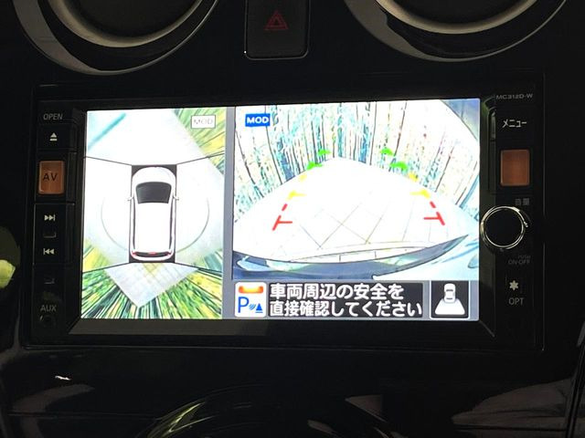 �y�A���E���h�r���[���j�^�[�z��p�̃J�����ɂ��A�ォ�猩���낵���悤�Ȏ��_��360�x�N���}�̎��͂��m�F���邱�Ƃ��ł��܂������p�������m�F���₷���A�����ꏊ�ł̐؂�Ԃ��⒓�Ԃ��X���[�Y�ɍs���܂��B