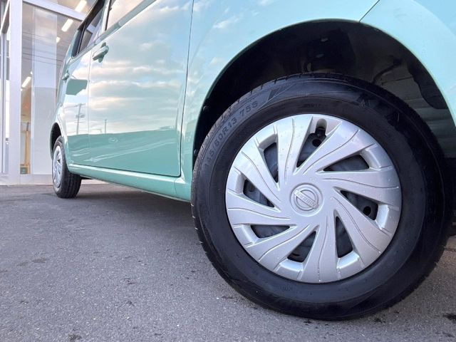 �y����13�C���`�A���~�z�C�[���z�O�ςɃ}�b�`���������A���~�z�C�[���𑕒����Ă���܂��B�e��ЊO�A���~�z�C�[����A�X�^�b�h���X�^�C�����戵�����Ă���܂��B���񂲑��k����������