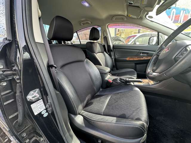 ���̋Ǝ҂ɂ������ې􂢁A�V�[�g�̃^�o�R�Ȃǂɂ��R�Q���̃��y�A��(�L��)�������Ă���܂��B