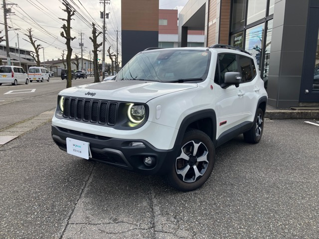 レネゲードトレイルホーク 4WD