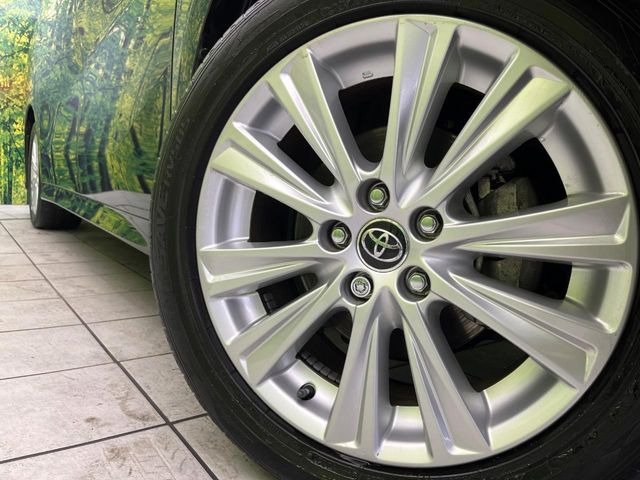 �y����18�C���`�A���~�z�C�[���z�O�ςɃ}�b�`���������A���~�z�C�[���𑕒����Ă���܂��B�e��ЊO�A���~�z�C�[����A�X�^�b�h���X�^�C�����戵�����Ă���܂��B���񂲑��k����������