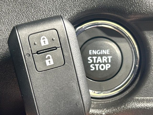 �y�L�[���X�X�^�[�g�V�X�e���z�J�o����|�P�b�g�ɓ��ꂽ�܂܂ł��h�A�̎{���E�������\�ȃX�}�[�g�L�[�𑕔��B�G���W���̃I���E�I�t�����J�M�����o���K�v����������Ƃ��Ă��֗��ł���