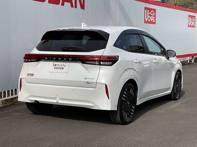 ノートオーラ1.2 G レザーエディション