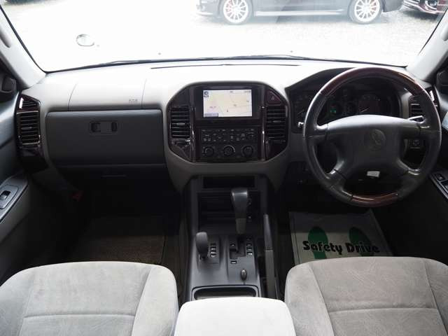 パジェロ3.2 ロング エクシードII MMCS仕様 ディーゼル 4WD