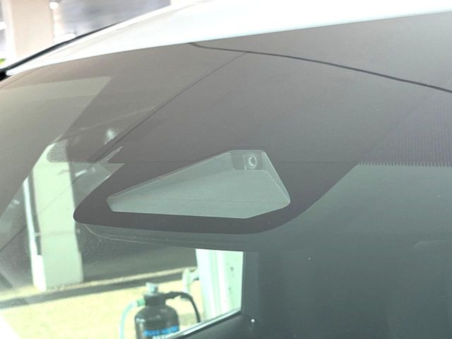 �y�v���N���b�V���Z�[�t�e�B�z�O���̎ԗ��������m���A�Փ˂������Ȏ��͌x��Œ��ӂ𑣂��A�u���[�L�𓥂ޗ͂��T�|�[�g�B�u���[�L�𓥂߂Ȃ������ꍇ�͏Փ˔�Q�y���u���[�L���쓮�A�Փˉ�����T�|�[�g���܂��B