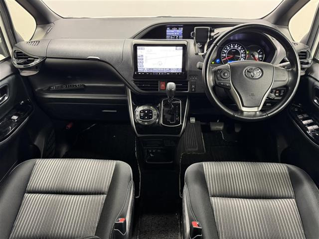 ヴォクシー2.0 ZS 煌