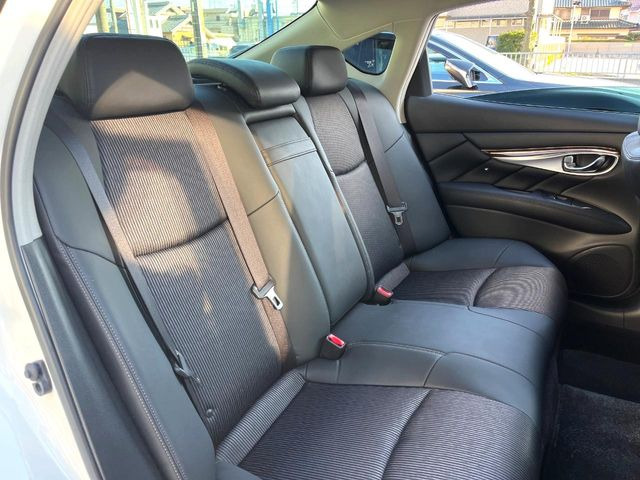 �㕔���Ȃ��C�ɂȂ�悤�ȃL�Y�E�����ւ��蓙�A�傫�ȃ_���[�W�͂Ȃ��A�ǍD�ȏ�Ԃł��B