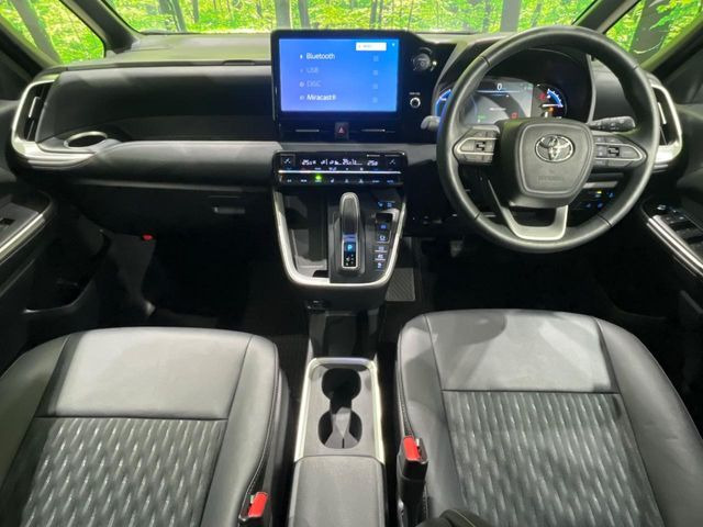 ノア1.8 ハイブリッド S-Z