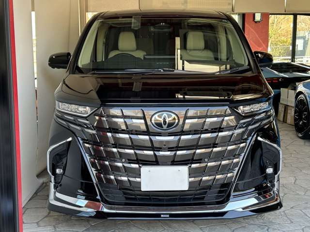 アルファードハイブリッド 2.5 スペーシャス ラウンジ E-Four 4WD
