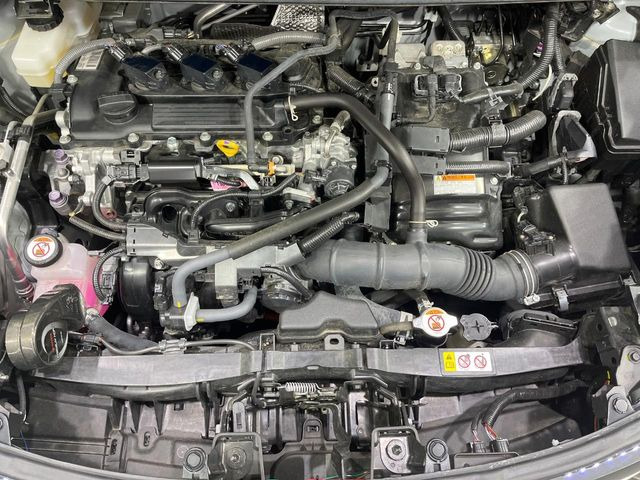 親切・丁寧な専門メカニックスタッフが応対!・車検・点検整備・事故等の修理などアフターサービスも安心。お車のカスタマイズもネクステージのサービススタッフまでご相談ください!