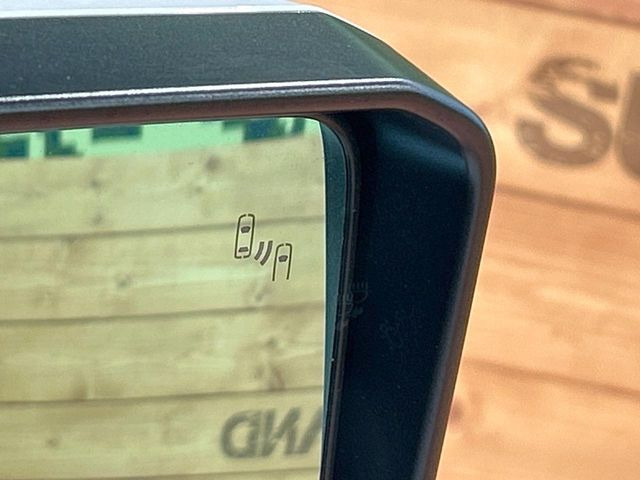 �y�u���C���h�X�|�b�g���j�^�[�z���s���A�h�A�~���[�̎��p�ɂȂ�₷���ӏ��Ɍ㑱�Ԃ��ڋ߂���ƃT�C�h�~���[�̃����Y�Ɍx����\��!�h���C�o�[�ɒ��ӊ��N�����Ă���܂��B