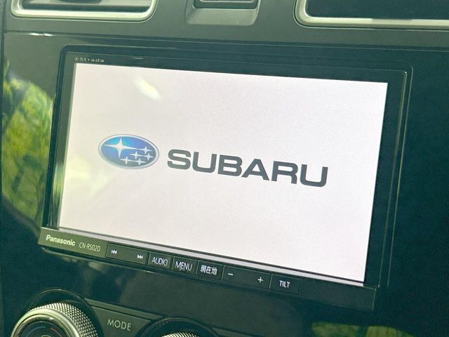 【純正ナビ】人気の純正ナビを装備しております。ナビの使いやすさはもちろん、オーディオ機能も充実!キャンプや旅行はもちろん、通勤や買い物など普段のドライブも楽しくなるはず♪
