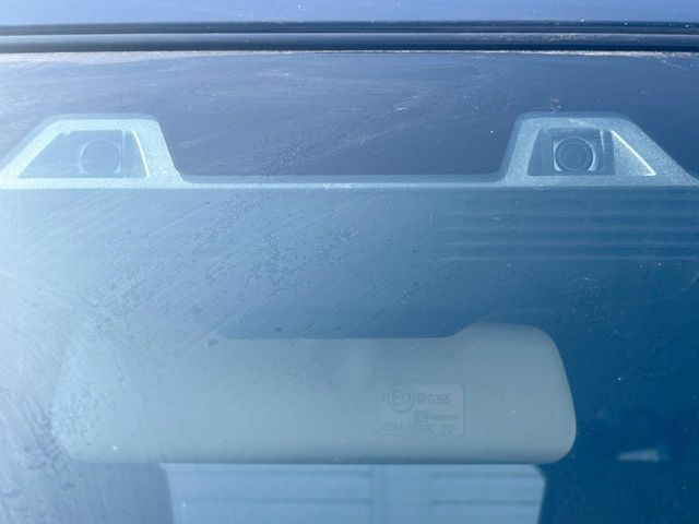 �y�X�Y�L �Z�[�t�e�B�T�|�[�g�z���s���ɑO���̎ԗ�����F�����A�Փ˂������Ȏ��͌x��ƃu���[�L�ŏՓˉ���Ɣ�Q�y�����A�V�X�g�B�����S�Ƀh���C�u�����y���݂��������܂��B