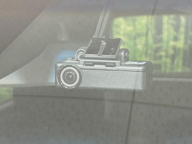 �y�h���C�u���R�[�_�[�z�h���C�u���R�[�_�[����!���s���͂������A������^�]�⎖�̂ɑ��������ہA�f���ŋL�^���A����̃��X�N�ɔ����܂��B���L�^�pSD�J�[�h�͂��q�l�����g�ł��������������K�v������܂��B