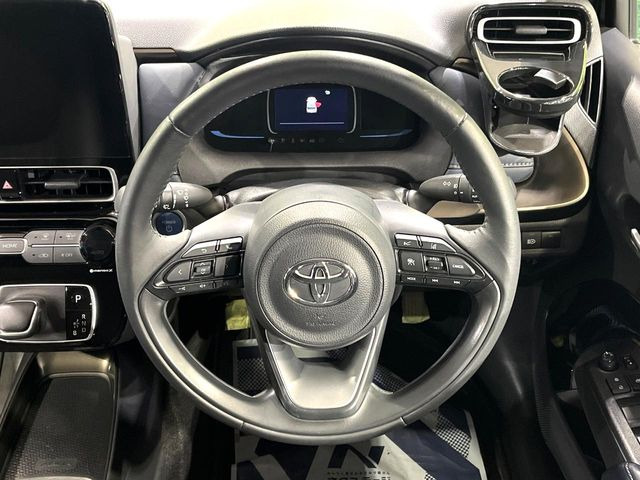 �y�����v�����X�e�A�����O�z�㎿�Ȋv���g�p���邱�ƂŁA��ɂ����������݂ƂĂ��^�]���₷���n���h���ł���