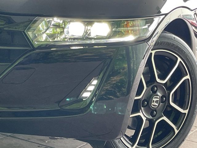 �yLED�w�b�h���C�g�z���V����ԑ��s�����ǍD�Ȏ��E���m�ۂ����S���ĉ^�]�ł��鍂�P�xLED�w�b�h���C�g�𑕔�!�_�����x�������A����d�͂��}�����Ă��܂��B