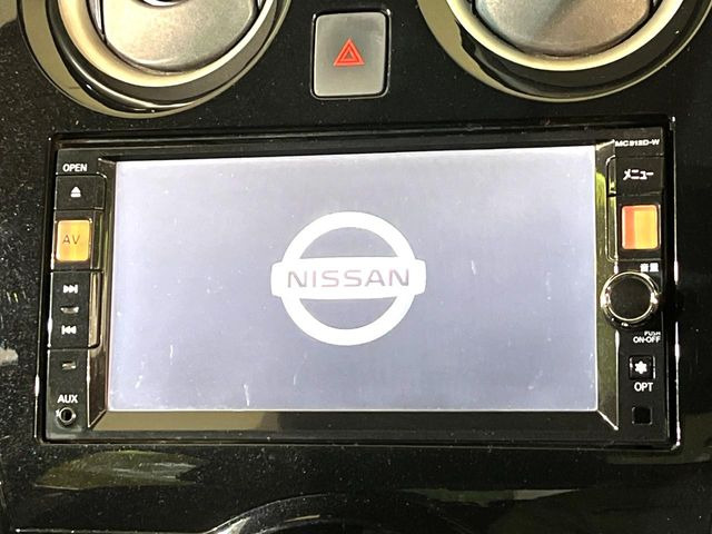 �y�����i�r�z�l�C�̏����i�r�𑕔����Ă���܂��B�i�r�̎g���₷���͂������A�I�[�f�B�I�@�\���[��!�L�����v�◷�s�͂������A�ʋ΂┃�����ȂǕ��i�̃h���C�u���y�����Ȃ�͂���