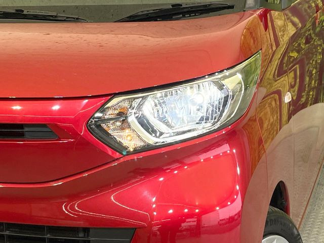 �yLED�w�b�h���C�g�z���V����ԑ��s�����ǍD�Ȏ��E���m�ۂ����S���ĉ^�]�ł��鍂�P�xLED�w�b�h���C�g�𑕔�!�_�����x�������A����d�͂��}�����Ă��܂��B